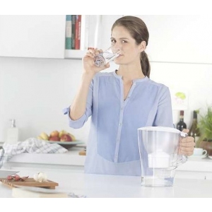 Brita 1011761 Filtrační konvice Aluna XL Memo bílá