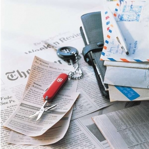 Kapesní nůž Victorinox 0.6223.8 Classic SD - žlutý