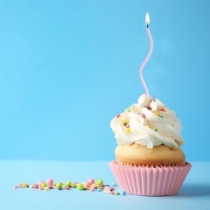 Svíčka dortová spirála 8 ks 15 cm mix