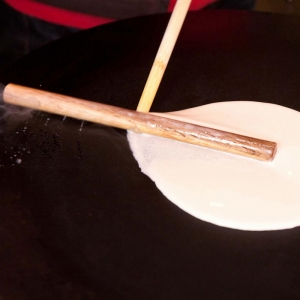 Roztírátko dřevo na palačinky