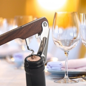 Nůž nerez/dřevo zavírací 4,5 cm