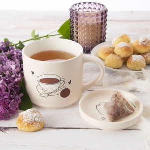 Hrnek porc.+víčko čaj 0,45 l