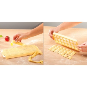 Tescoma Forma na čtvercové ravioli Delícia, 21 ks (630879)